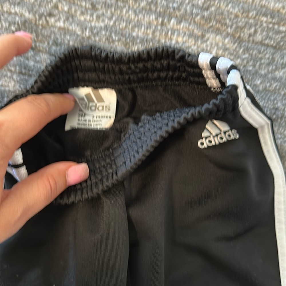 Adidas Black Athletic matching set with Signature Strips - Picture 4 of 6